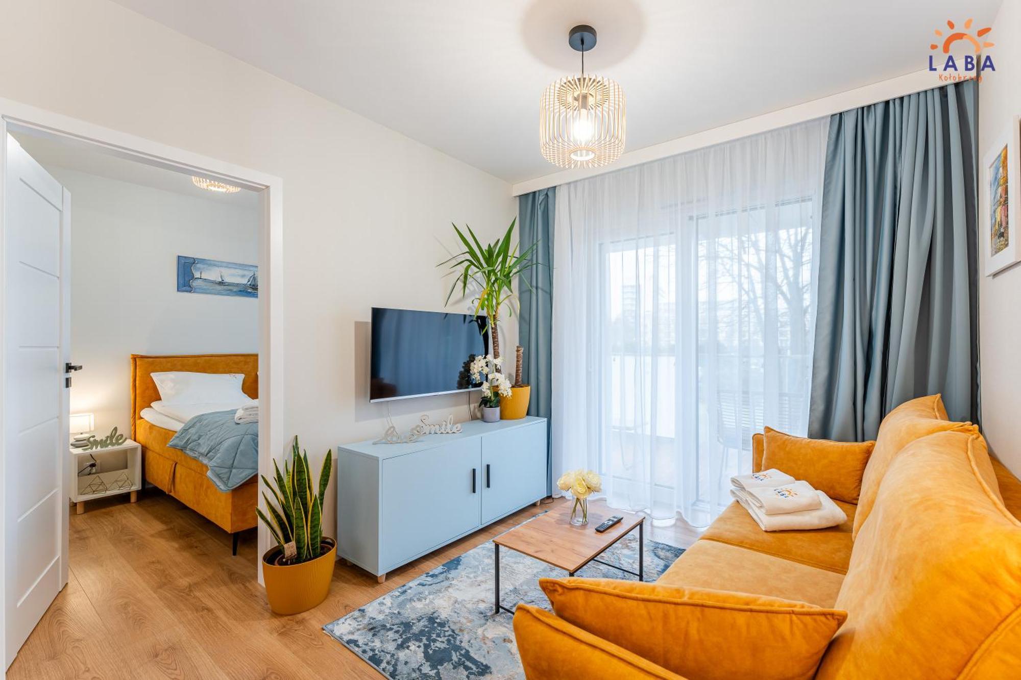Laba Kolobrzeg Apartamenty Kollataja Z Parkingiem Екстериор снимка